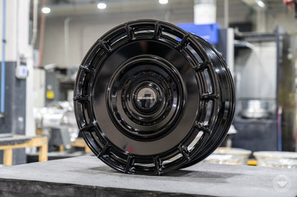 Urban X Vossen 26" UV7 Forged Wheel, alternate product view 2