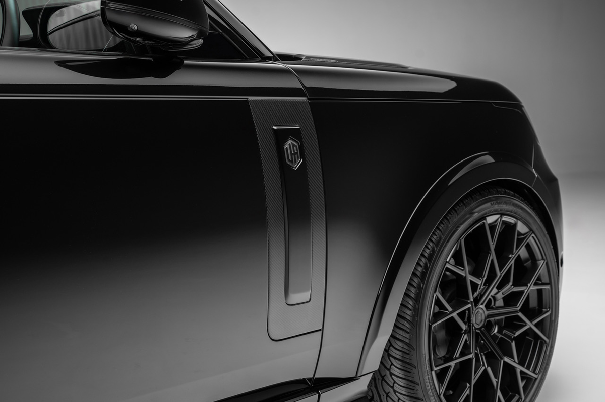 L460 Range Rover Carbon Fiber Side Fender Accent Blades, alternate product view 2