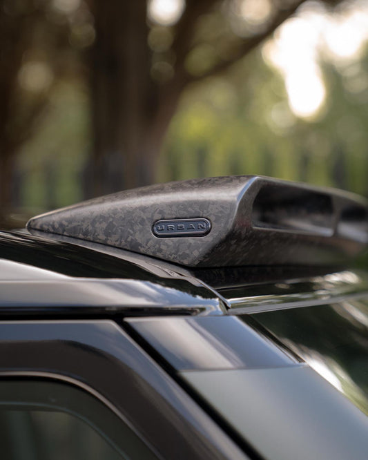 Defender OCTA V1 Aero Kit - Chopped Forged Carbon Fibre Lazer Roof Light Bar