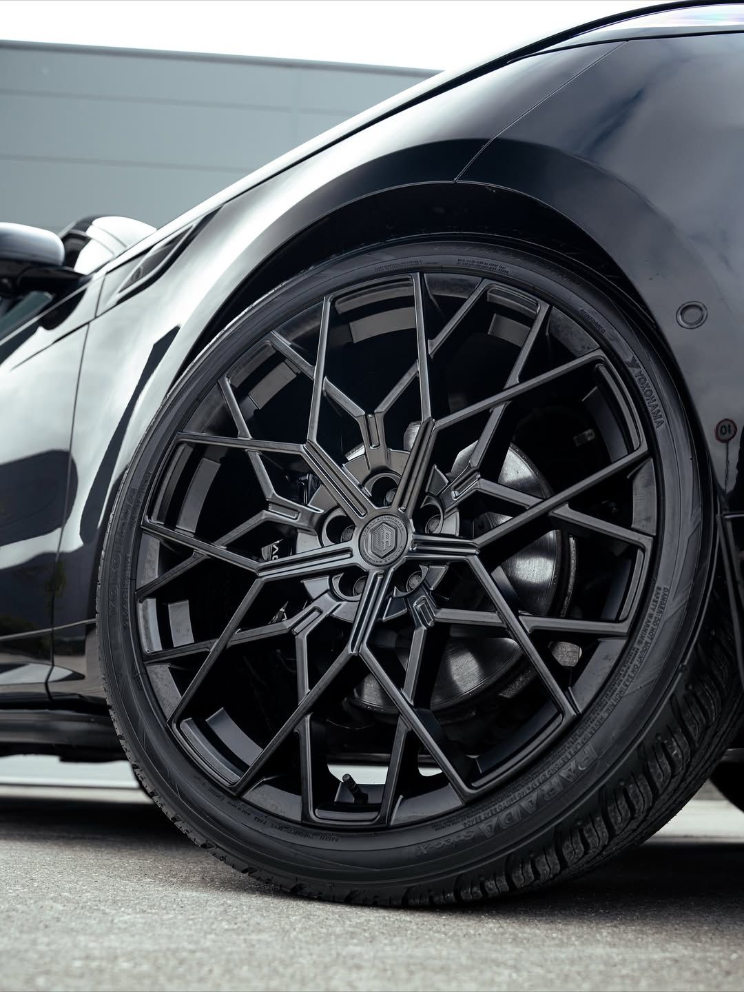 Defender 23" UC Wheel Installation Package