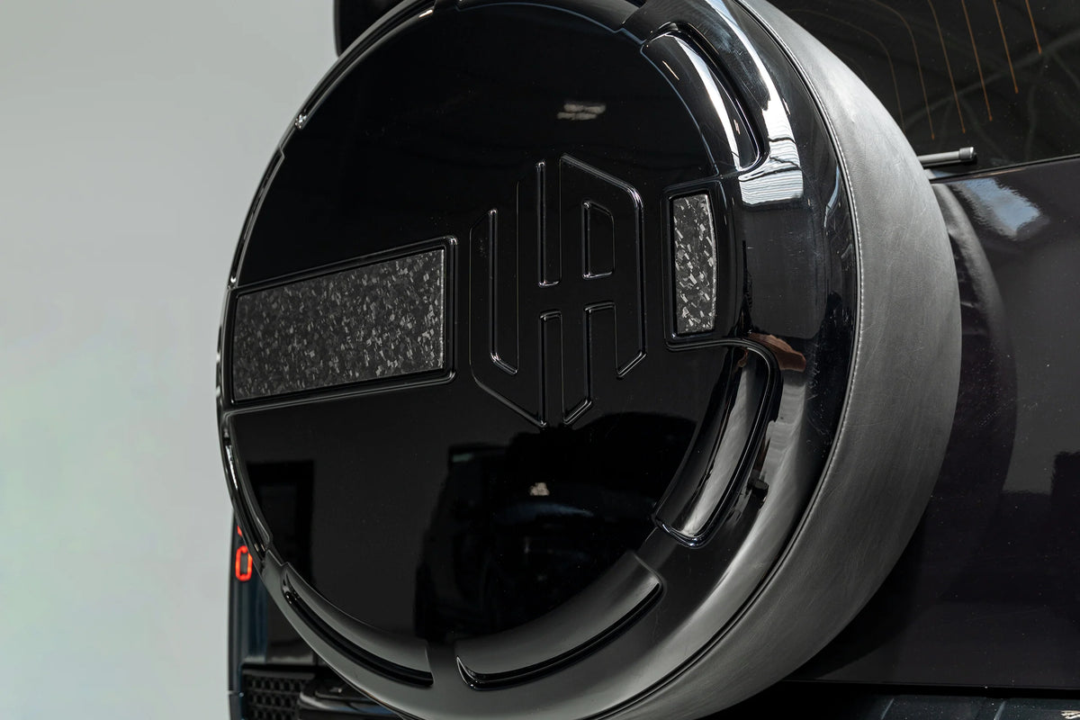 Defender OCTA offset logo rear wheel cover